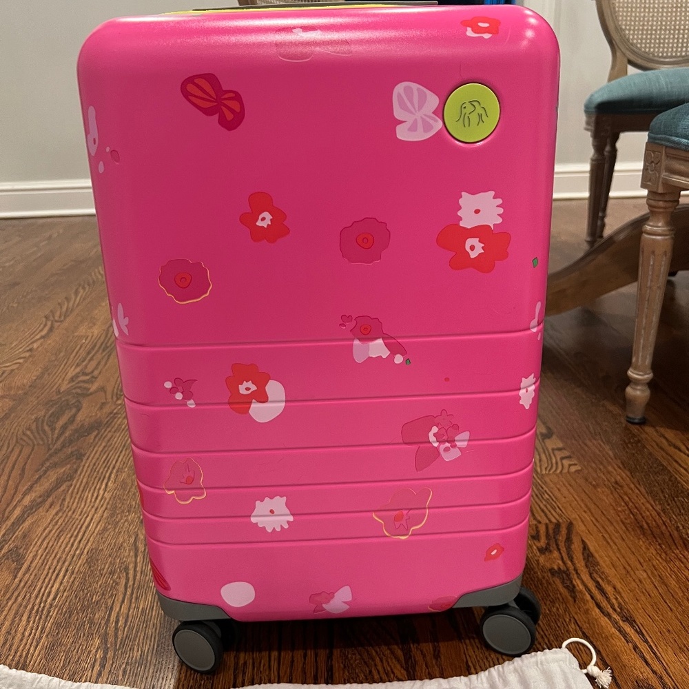 Monos x drunk elephant trunk luggage suitcase